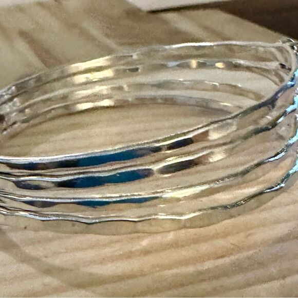 Sleek Silver Charm Bracelet with Intricate Detailing - Picture 2 of 4